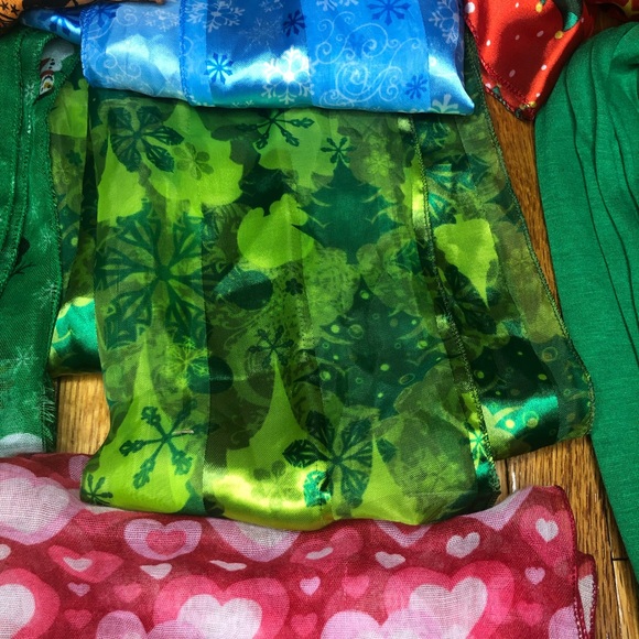 Lot of 12Holiday Scarves Halloween July Christmas - Picture 9 of 16